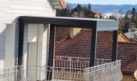 Pose et installation de pergola bioclimatique au Puy-en-Velay